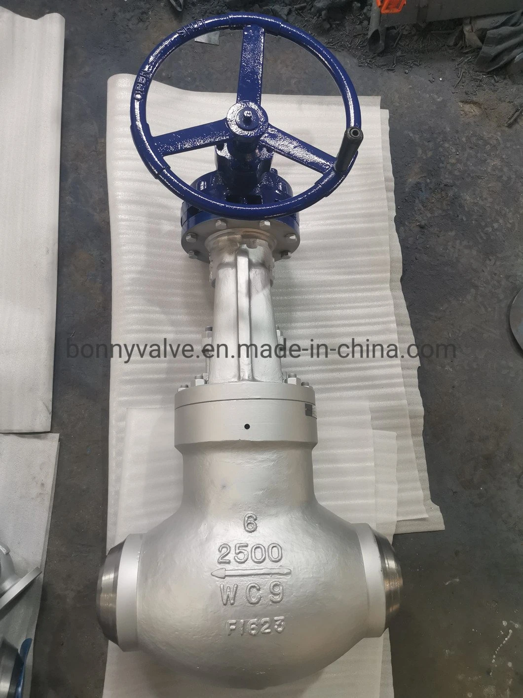 High Pressure API600 2500lb 6inch Carbon Steel Wc9 Pressure Seal Welding Bw Globe Valve